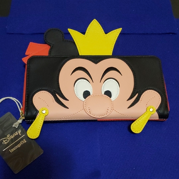 Loungefly Handbags - Disney Loungefly Queen of Hearts Wallet